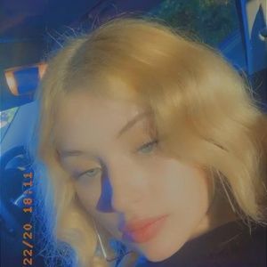 Meet your Posher, Ariel